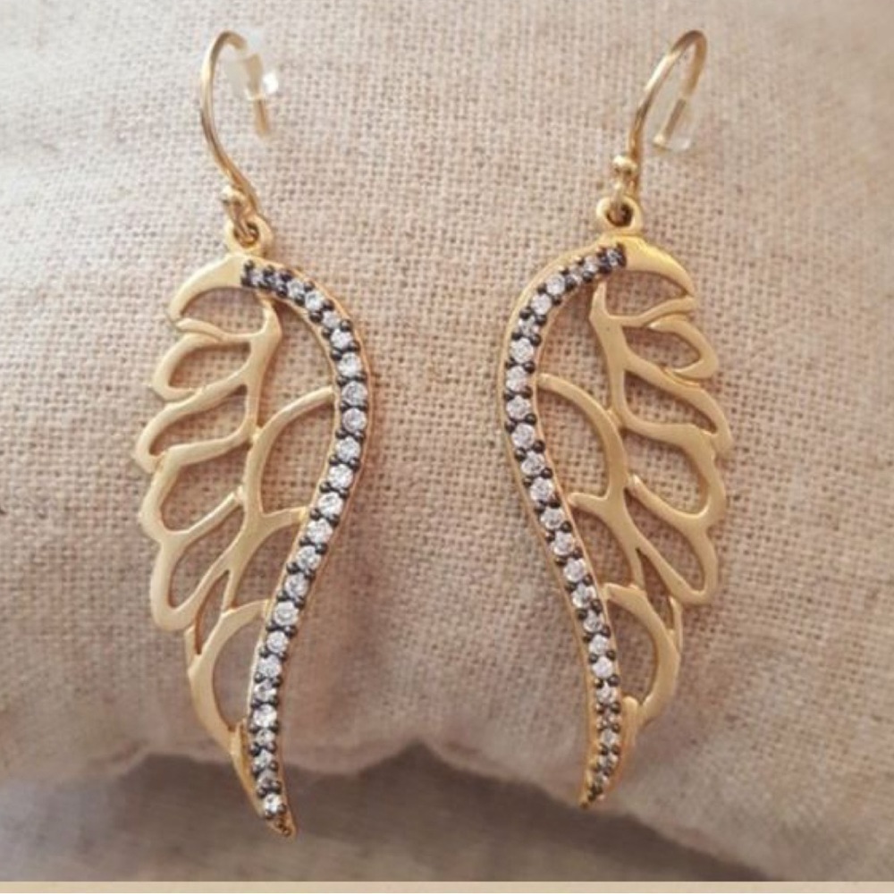 Stella and Dot Bellissimo angel wings with rhinestones earrings